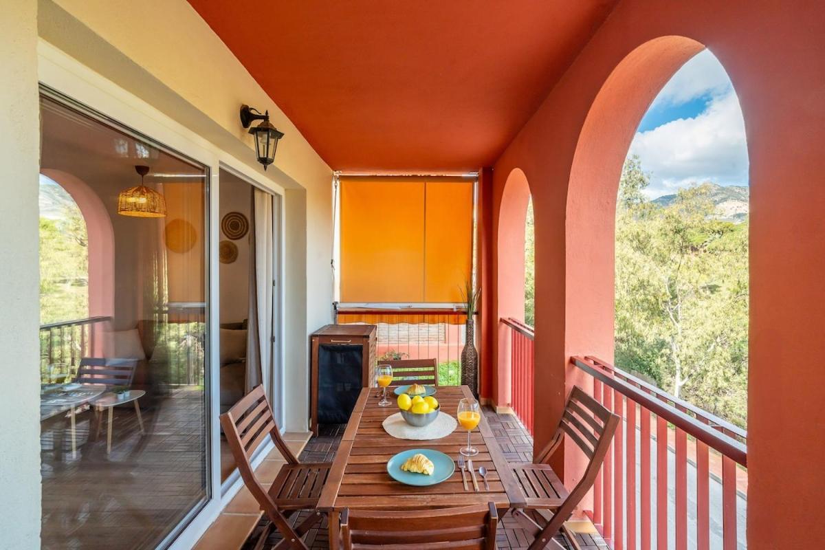 Apartment Casa Vela, Golf, ,pool, Wifi, Ac, Superb View ! *