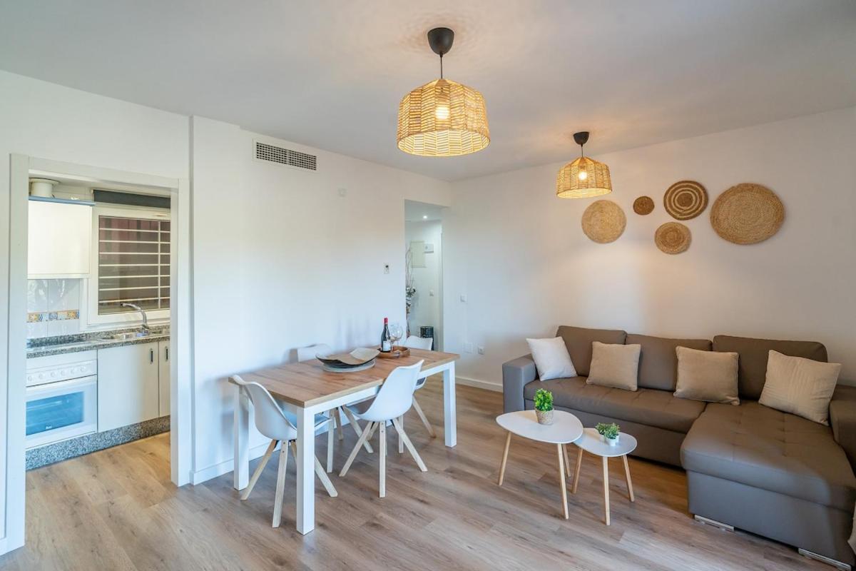 Apartment Casa Vela, Golf, ,pool, Wifi, Ac, Superb View ! Benalmadena