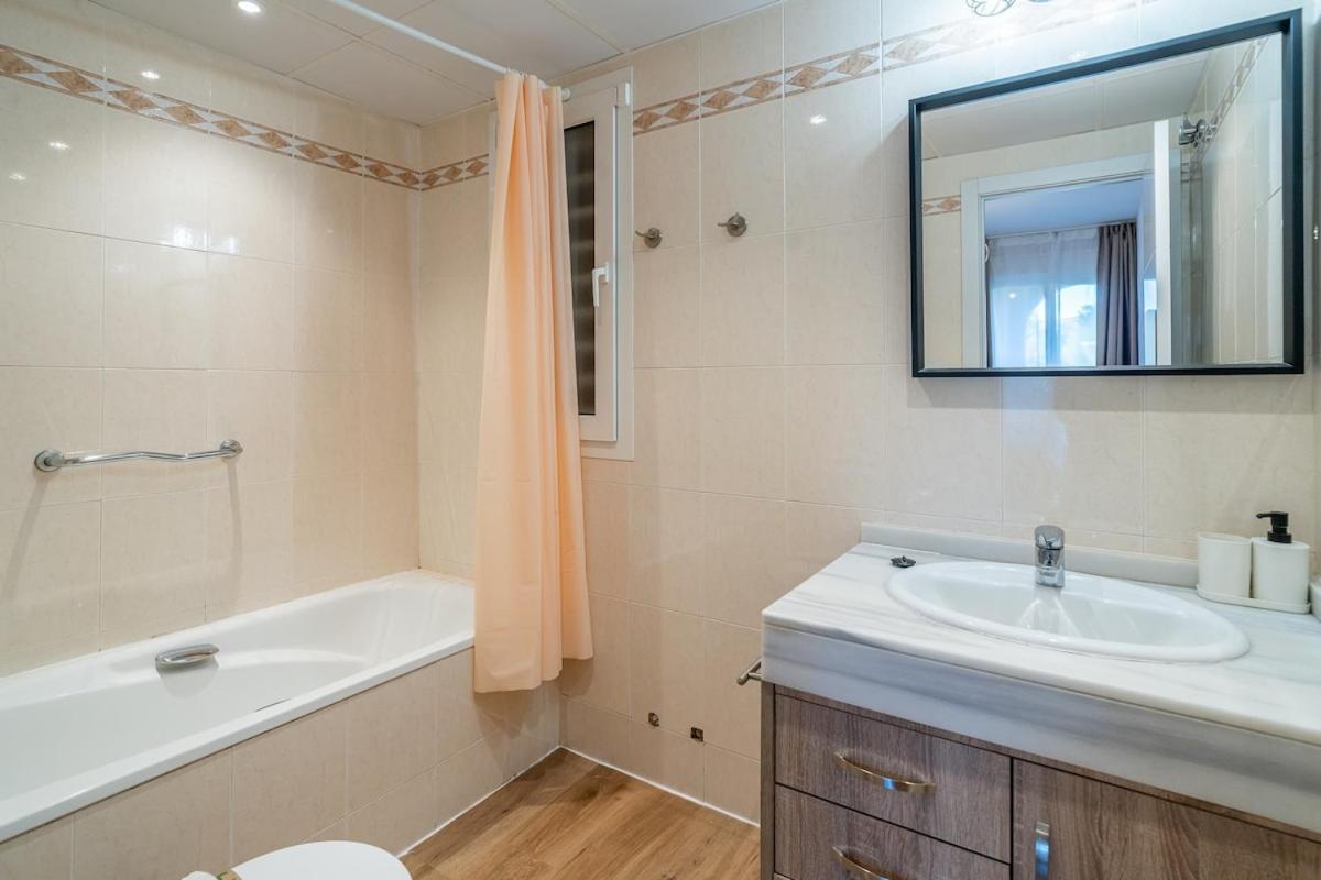 Casa Vela, Golf, ,pool, Wifi, Ac, Superb View ! *