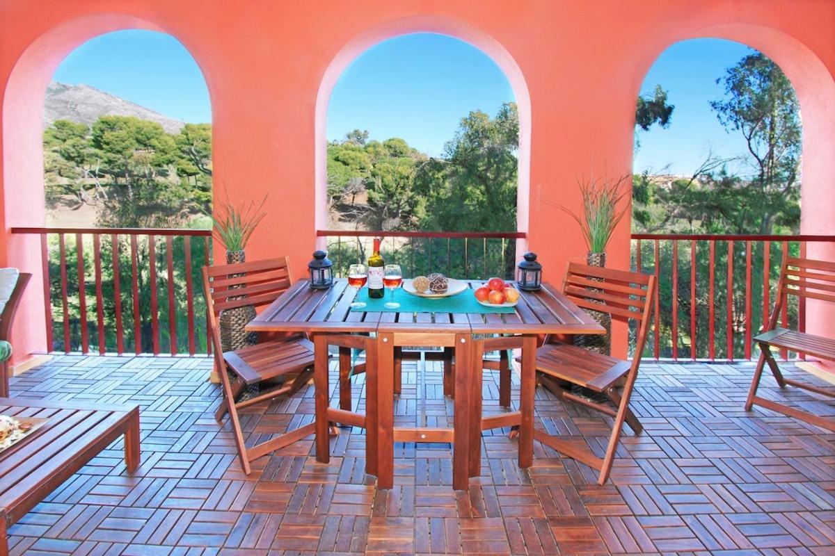 Casa Vela, Golf, ,pool, Wifi, Ac, Superb View ! Apartment Benalmadena